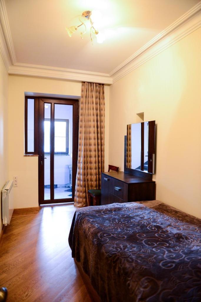 Angel Apartments Erevan Esterno foto